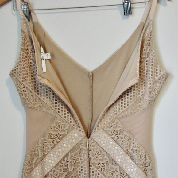 Guess Lacey Bodycon Mini Dress Nude Tan Stretch Bandage Holiday Party Size Small - Picture 13 of 13